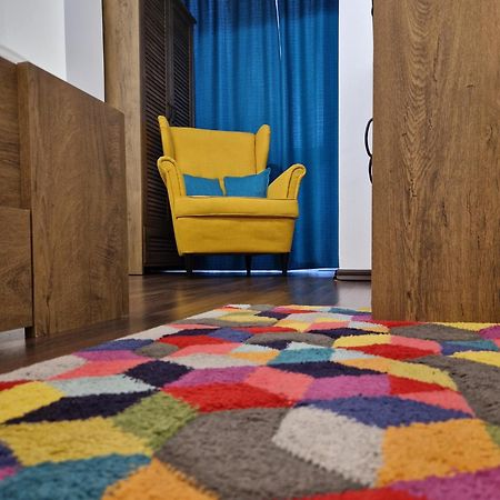 Ferienwohnung House Of Colors Petroşani Exterior foto